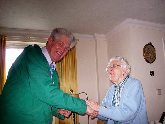 hiss volunteer and patient